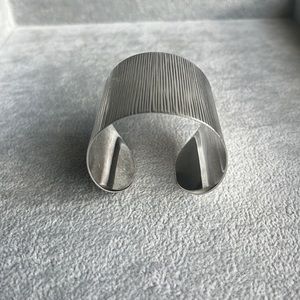 Anna Beck silver cuff